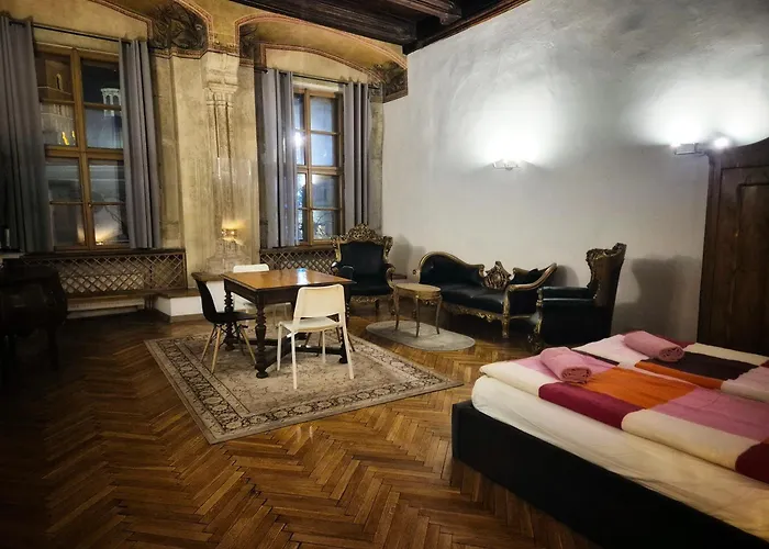 Main Square 18 King Apartament
